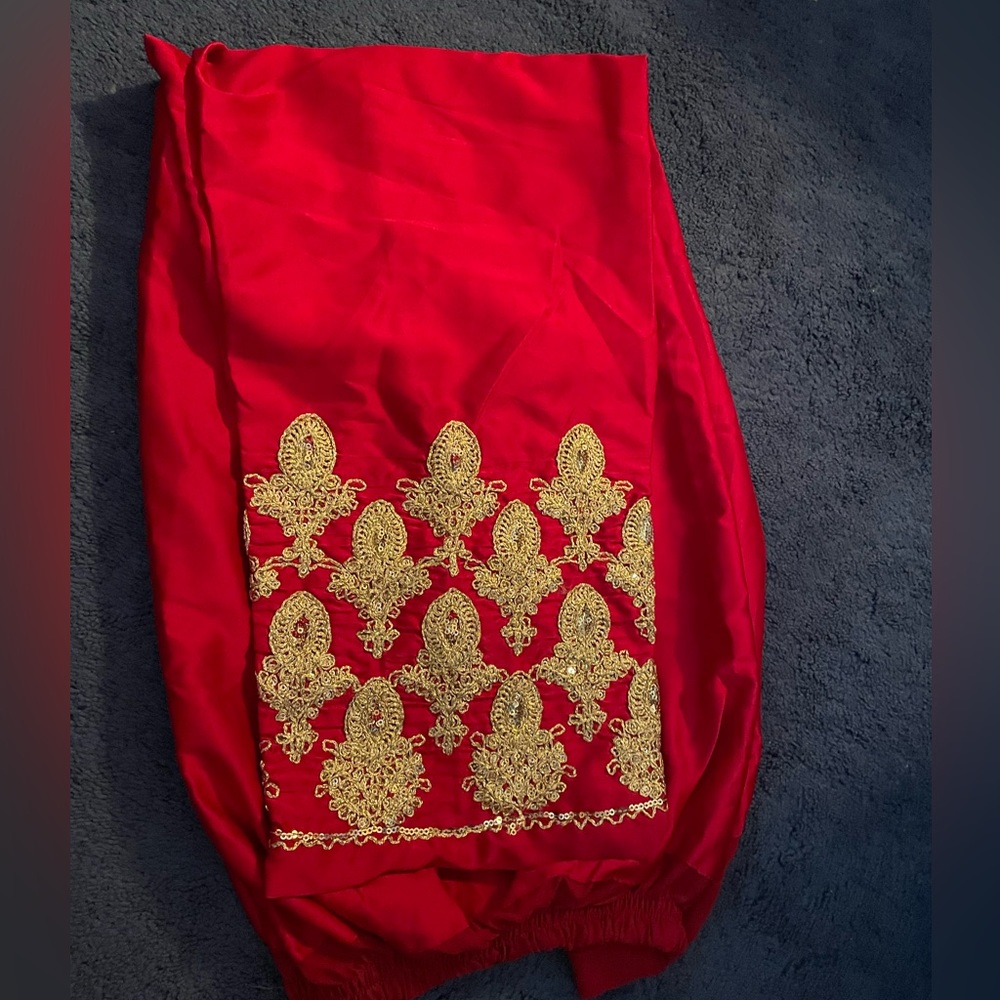 Embroidered trousers NEW